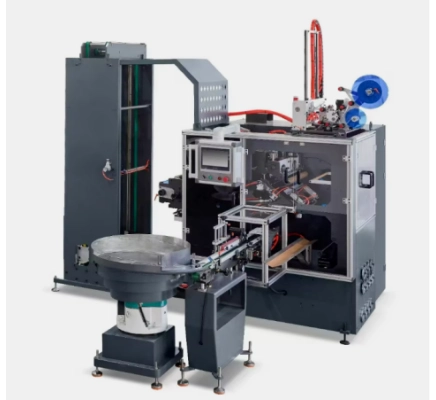 Paramètres techniques de la rebobineuse à tourelle entièrement automatique sans colle et sans arrêt LYDG-370/470/570
